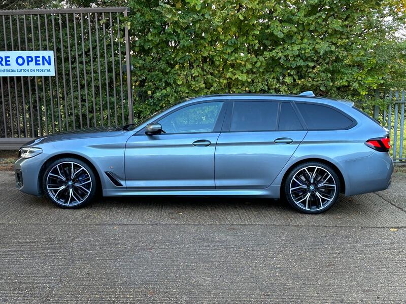 BMW 5 SERIES 520d MHT M Sport Touring Diesel Hybrid 2020