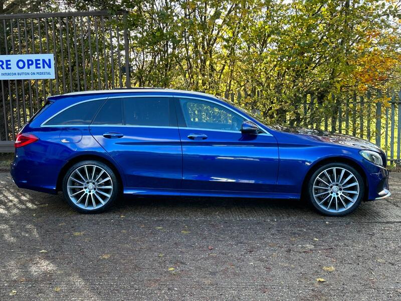 MERCEDES-BENZ C CLASS C250d AMG Line (Premium Plus) Estate 5dr G-Tronic+ 4MATIC 2016