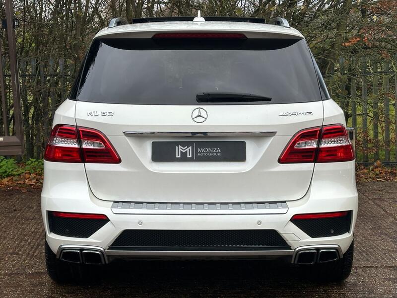 MERCEDES-BENZ M CLASS 5.5 ML63 V8 AMG  2013