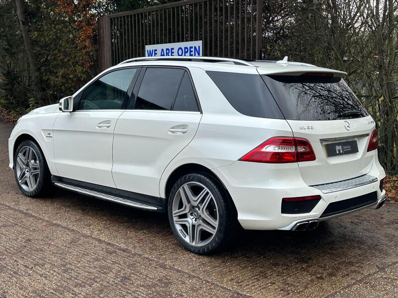 MERCEDES-BENZ M CLASS 5.5 ML63 V8 AMG  2013