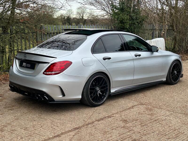 MERCEDES-BENZ C CLASS 2.1 C220 BlueTEC AMG Line 2015