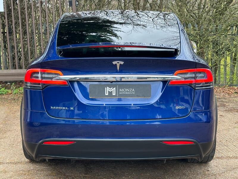 TESLA MODEL X  90D (Dual Motor)  2017