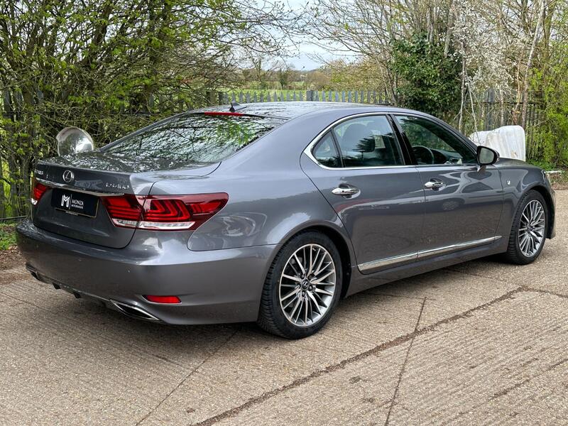 LEXUS LS 4.6 460 V8 F-Sport 2013