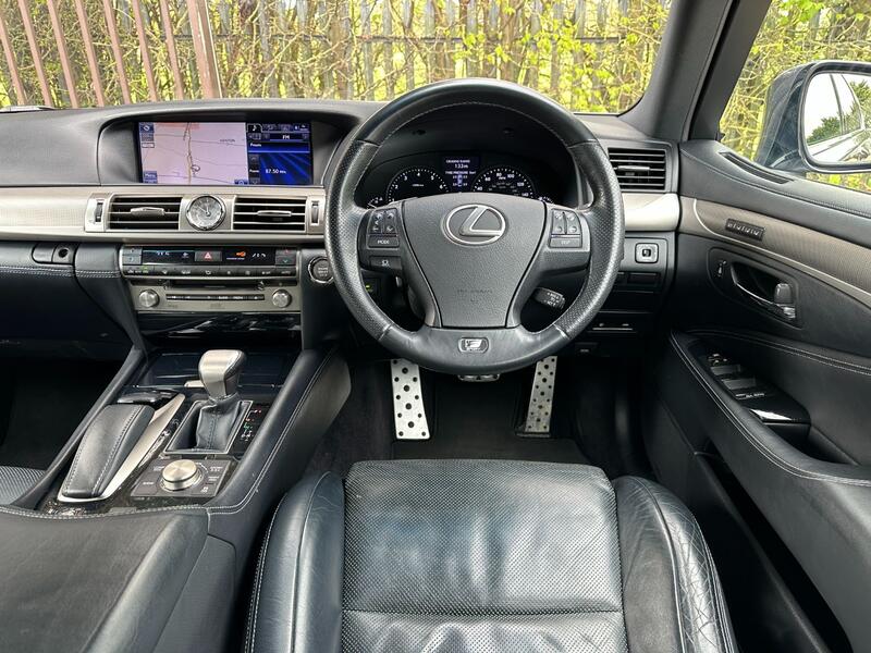 LEXUS LS 4.6 460 V8 F-Sport 2013