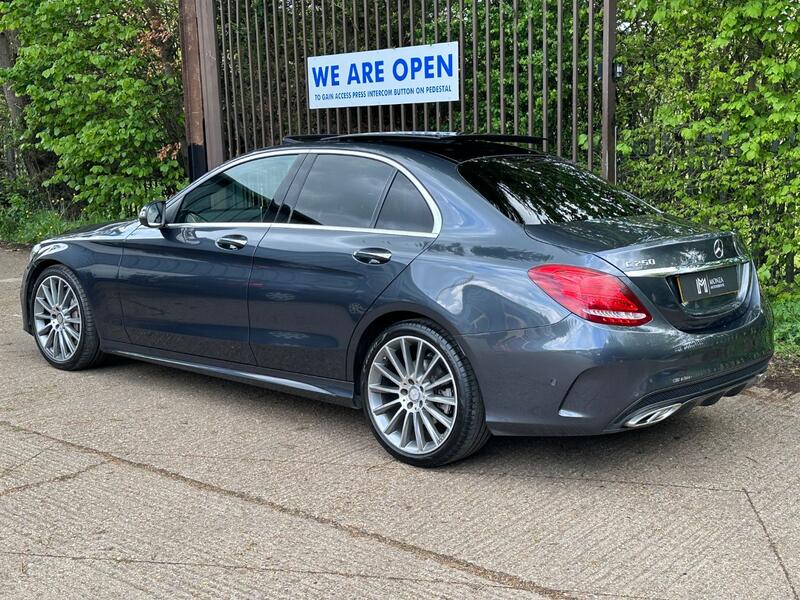 MERCEDES-BENZ C CLASS C250D AMG Line Premium Plus 7G-TRONIC+ 2016