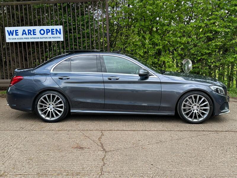 MERCEDES-BENZ C CLASS C250D AMG Line Premium Plus 7G-TRONIC+ 2016