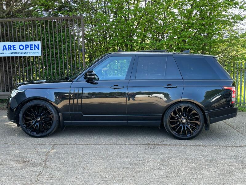 LAND ROVER RANGE ROVER 3.0 TD V6 Autobiography 2017