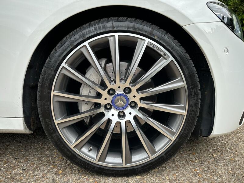 MERCEDES-BENZ E CLASS 2.0 E220d AMG Line 2021