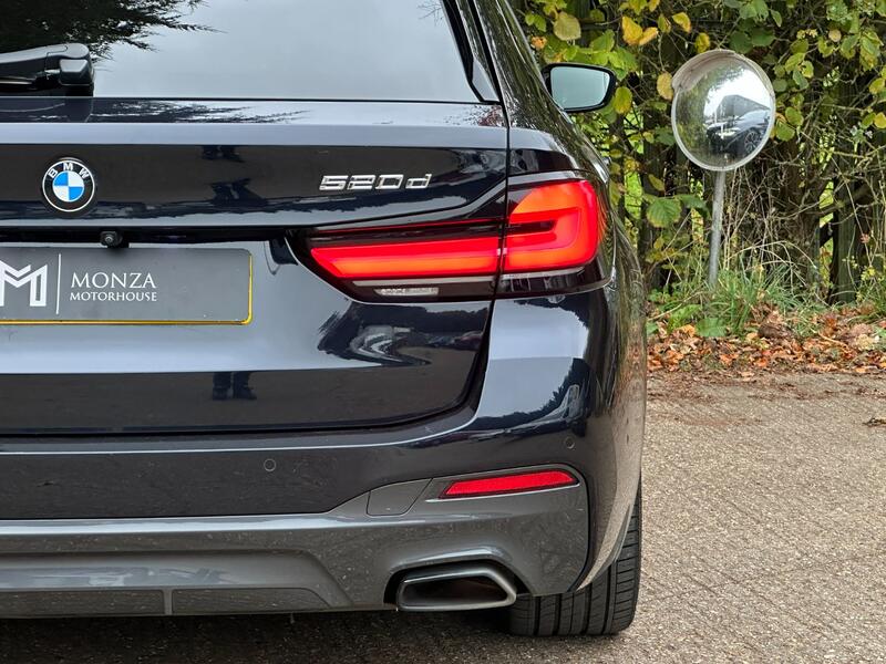 BMW 5 SERIES 2.0 520d M Sport Touring 2020