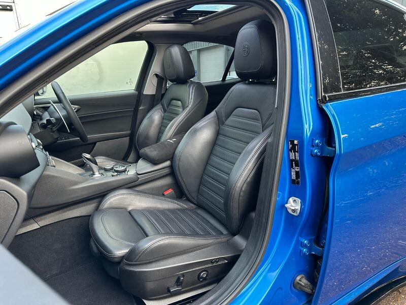 ALFA ROMEO GIULIA 2.0 2.0 Turbo petrol 280hp VELOCE 2020