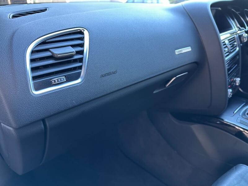 AUDI A5 2.0 TDI Black Edition Plus 2015