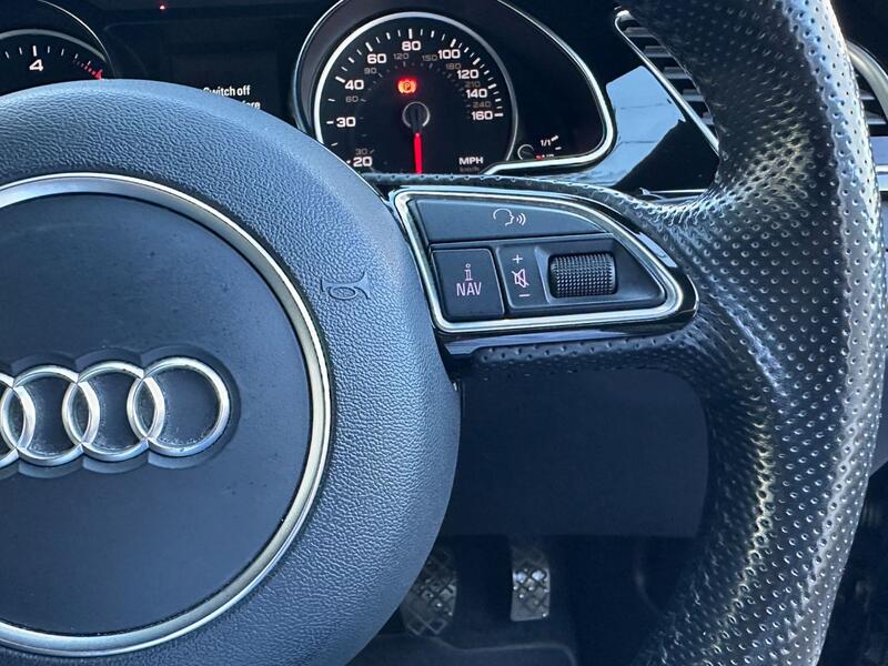 AUDI A5 2.0 TDI Black Edition Plus 2015