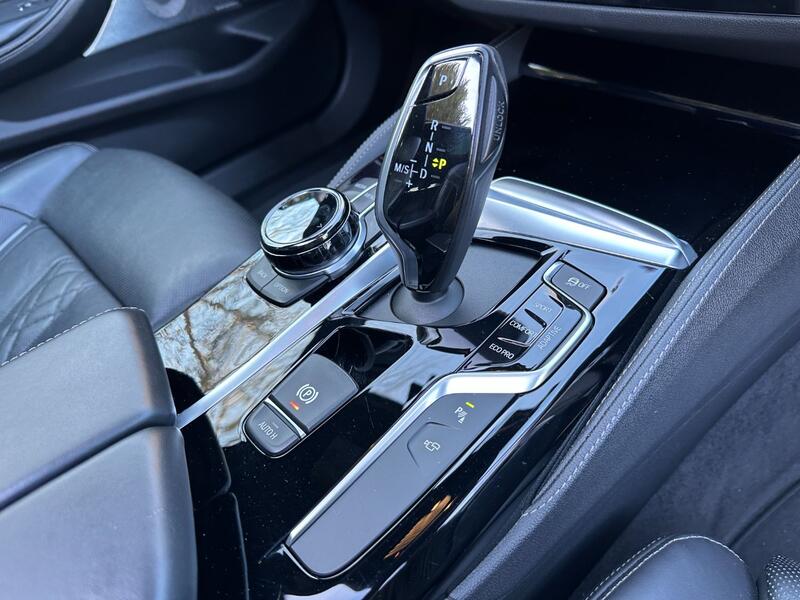 BMW 5 SERIES 3.0 540i xDrive M Sport Touring 2018