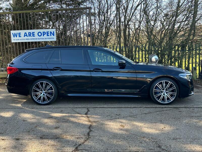 BMW 5 SERIES 3.0 540i xDrive M Sport Touring 2018