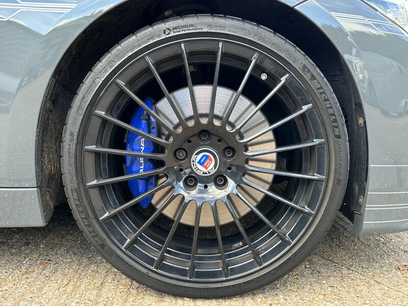 BMW ALPINA B3 S 3.0 Bi-Turbo Touring 2018