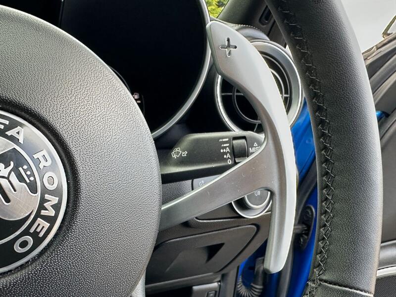 ALFA ROMEO GIULIA 2.0 2.0 Turbo petrol 280hp VELOCE Ti 2020