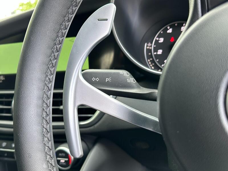 ALFA ROMEO GIULIA 2.0 2.0 Turbo petrol 280hp VELOCE Ti 2020