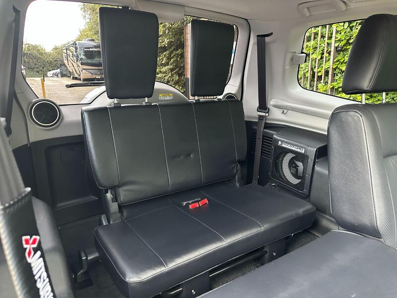 MITSUBISHI SHOGUN 3.2 DI-DC Elegance 2010