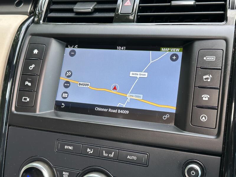 LAND ROVER DISCOVERY 3.0 TD V6 SE 2017