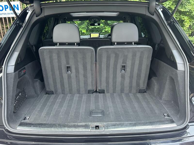 AUDI Q7 3.0 TDI V6 S line 2018