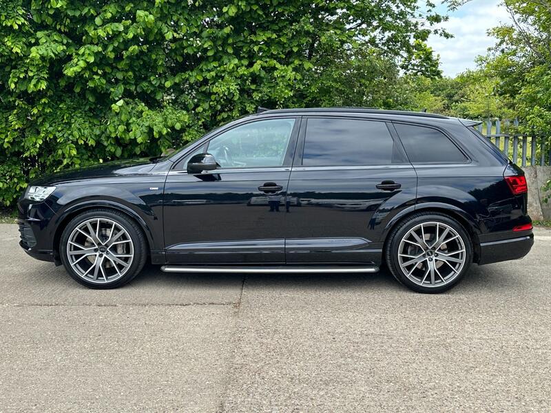 AUDI Q7 3.0 TDI V6 S line 2018