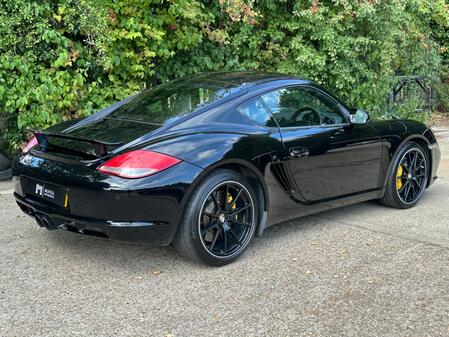 View PORSCHE CAYMAN 3.4 987 S Black Ediition