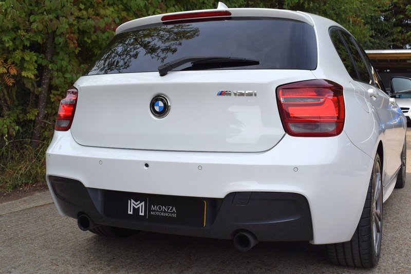 BMW 1 SERIES 3.0 M135i M Sport Auto 5dr 2012