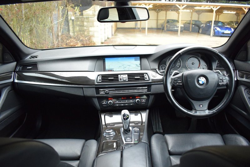 BMW 5 SERIES 2.0 520d M Sport 4dr 2010