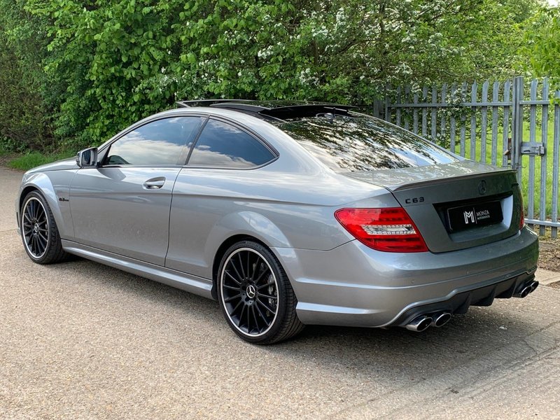 MERCEDES-BENZ C CLASS C63 AMG Edition 125 2011