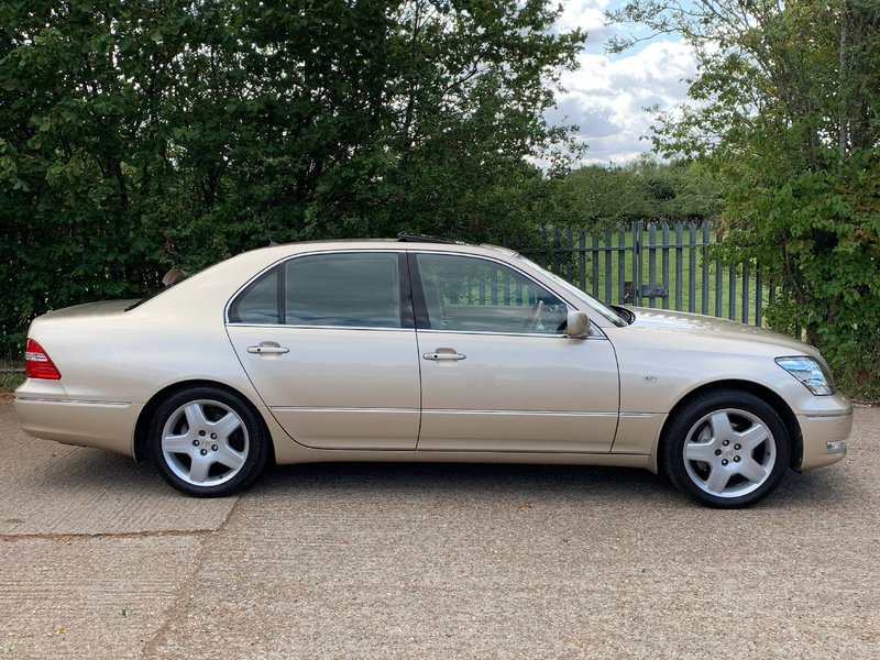 LEXUS LS 430 4.3 2004