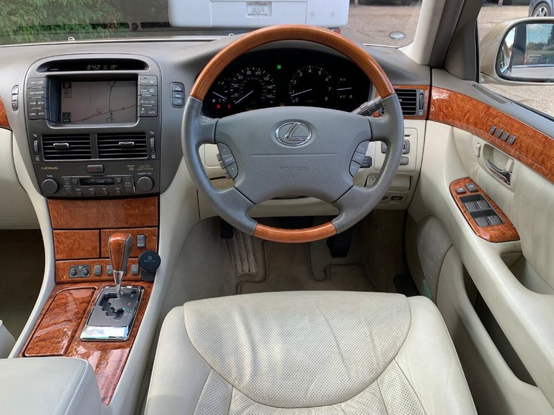 LEXUS LS 430 4.3 2004