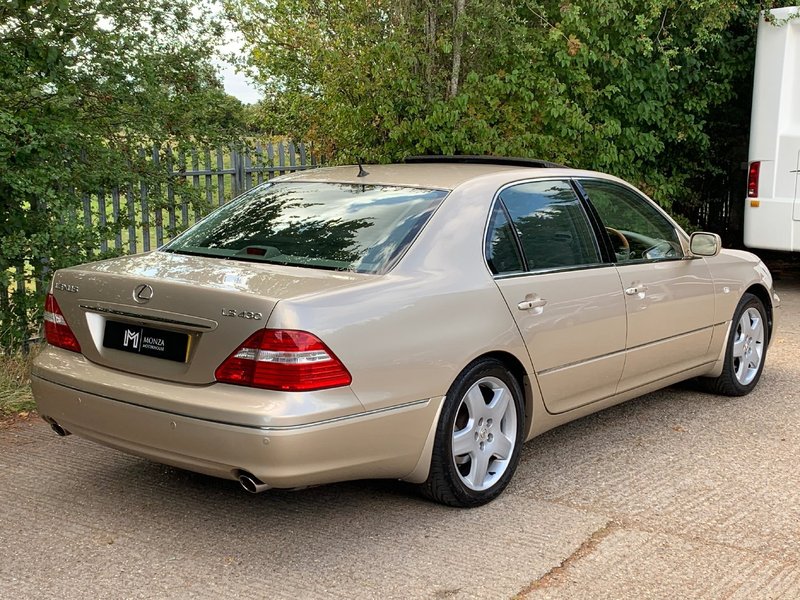 LEXUS LS 430 4.3 2004