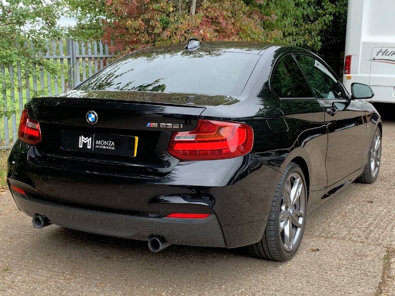 BMW 2 SERIES M235i 3.0 M Sport Auto 2014