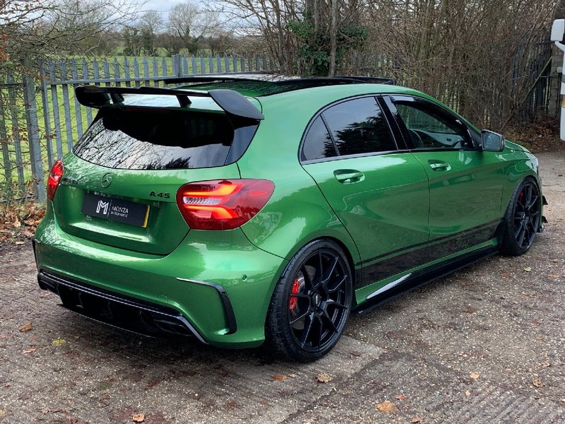 MERCEDES-BENZ A45 AMG Premium DCT 4MATIC 2017