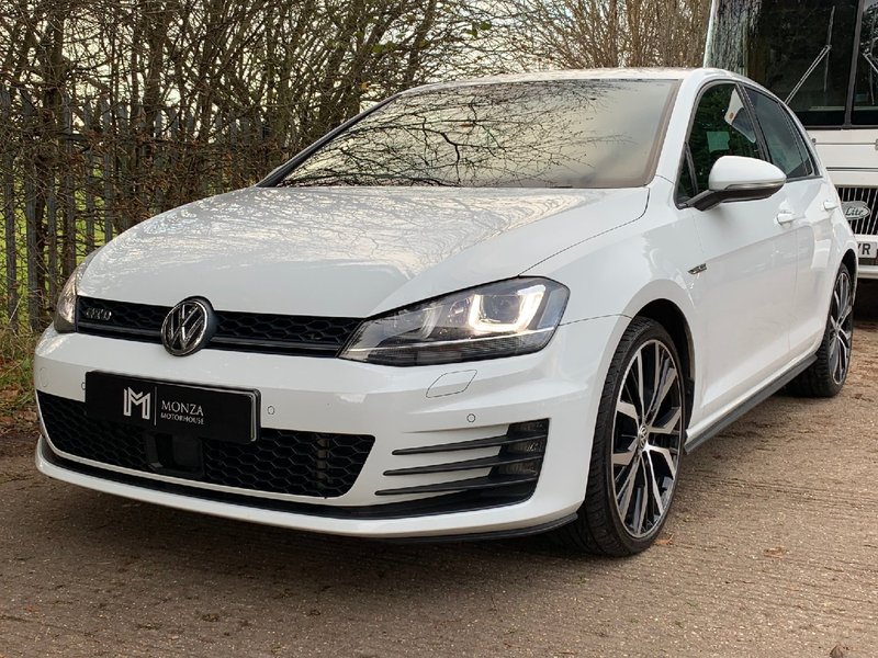 VOLKSWAGEN GOLF 2.0 GTD Hatchback 5dr 2014