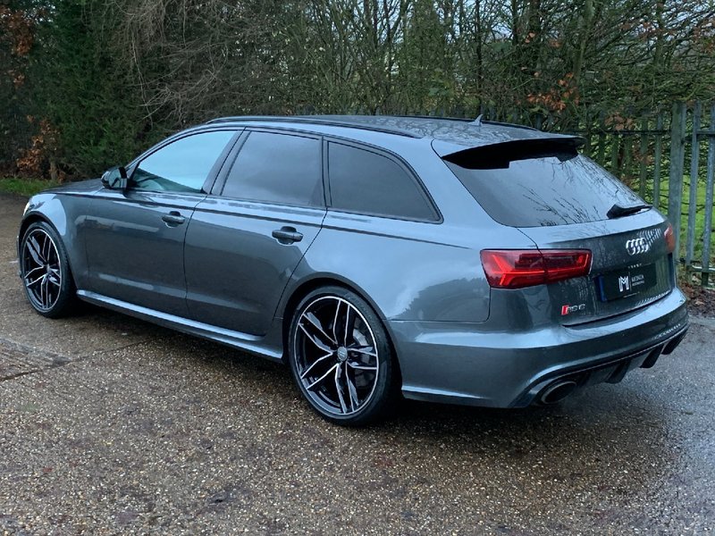 AUDI RS6 Avant 4.0 TFSI V8 Quattro 2015