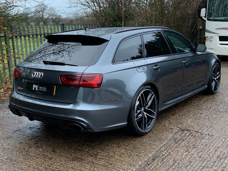 AUDI RS6 Avant 4.0 TFSI V8 Quattro 2015