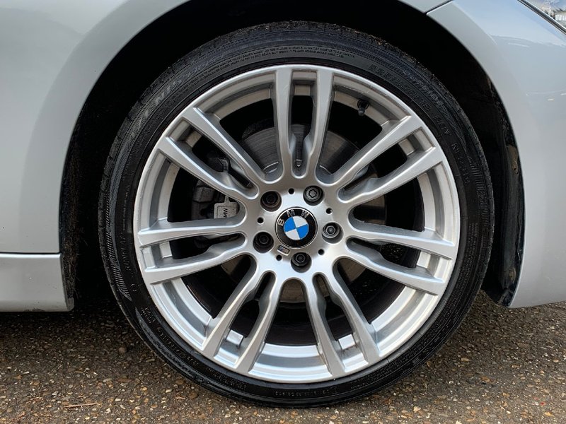 BMW 3 SERIES 330d 3.0 Blueperformance M Sport Touring xDrive 2013