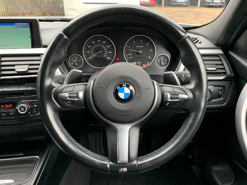 BMW 3 SERIES 330d 3.0 Blueperformance M Sport Touring xDrive 2013