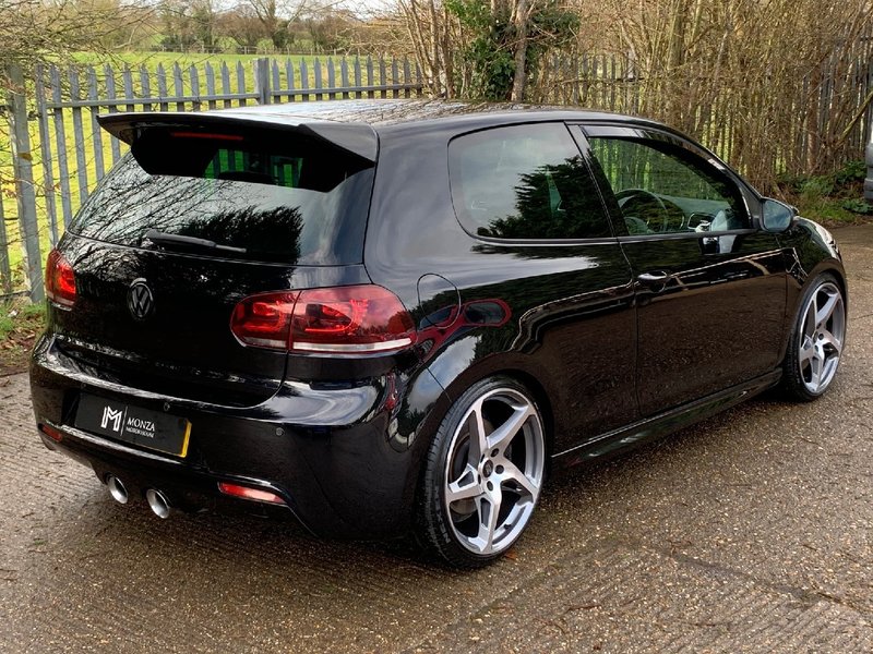 VOLKSWAGEN GOLF 2.0 TSI R Hatchback 4MOTION 2011