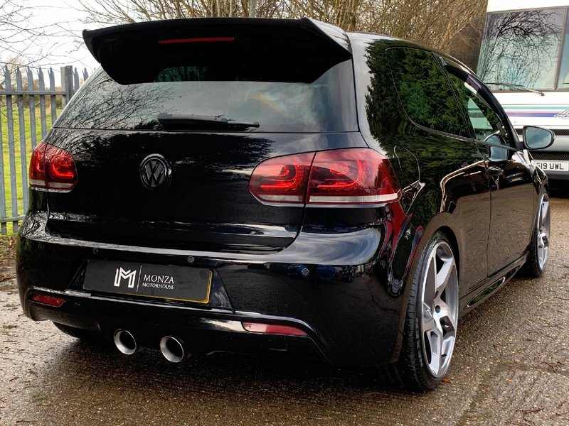 VOLKSWAGEN GOLF 2.0 TSI R Hatchback 4MOTION 2011