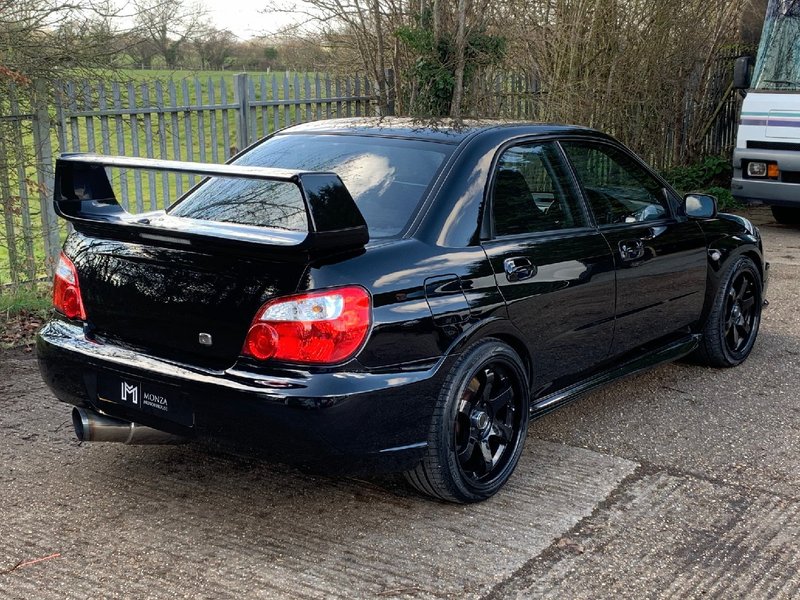 SUBARU IMPREZA 2.0 WRX STI Type UK 2005