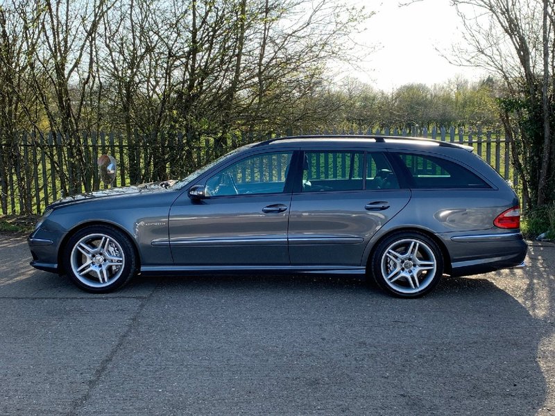 MERCEDES-BENZ E CLASS 5.4 E55 AMG Estate 2005