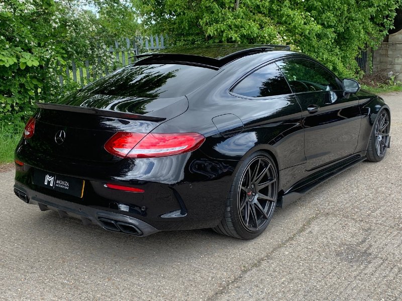 MERCEDES-BENZ C CLASS C63 AMG 4.0 V8 BiTurbo Premium 2016