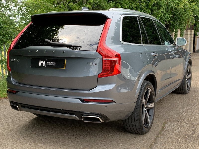 VOLVO XC90 2.0h T8 Twin Engine 9.2 kWh R-Design 4WD 2017