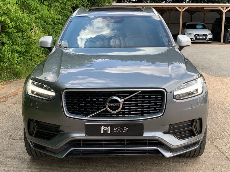 VOLVO XC90 2.0h T8 Twin Engine 9.2 kWh R-Design 4WD 2017