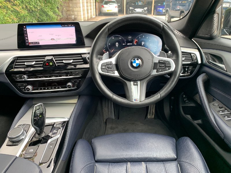 BMW 5 SERIES 530e 2.0 iPerformance M Sport 2018