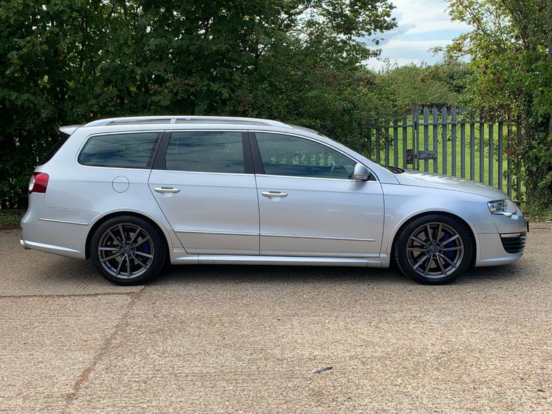 VOLKSWAGEN PASSAT R36 3.6 V6 4MOTION Estate 2009