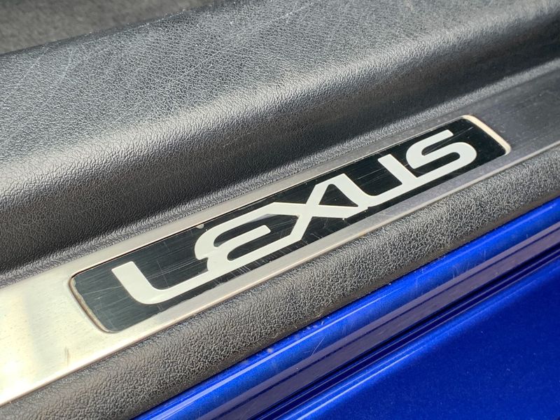 LEXUS IS F 5.0 V8 2012