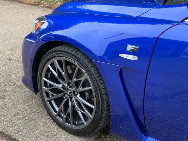 LEXUS IS F 5.0 V8 2012